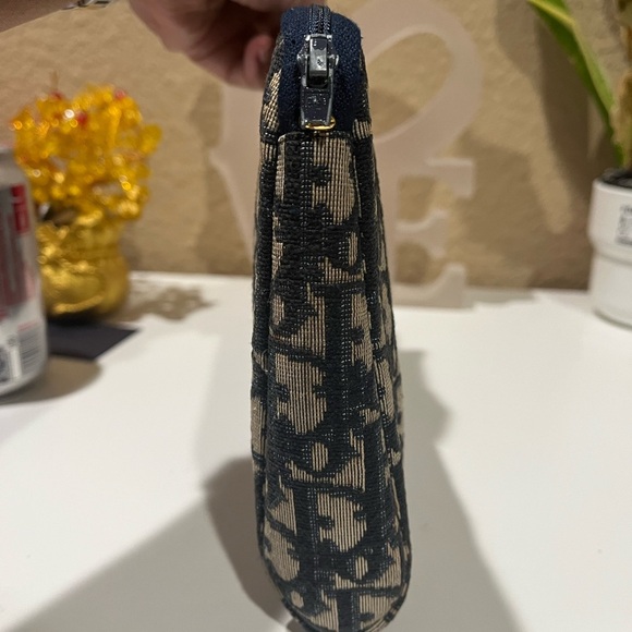 DIOR VINTAGE POUCH - Picture 6 of 11
